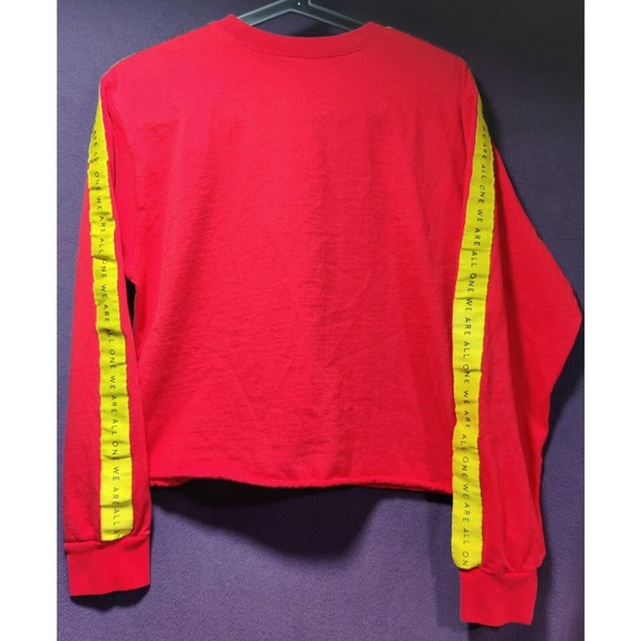 Mighty Fine Women’s Long Sleeve Crop Top We Are All One Peace Sign Graphic Sz xl - Picture 2 of 2